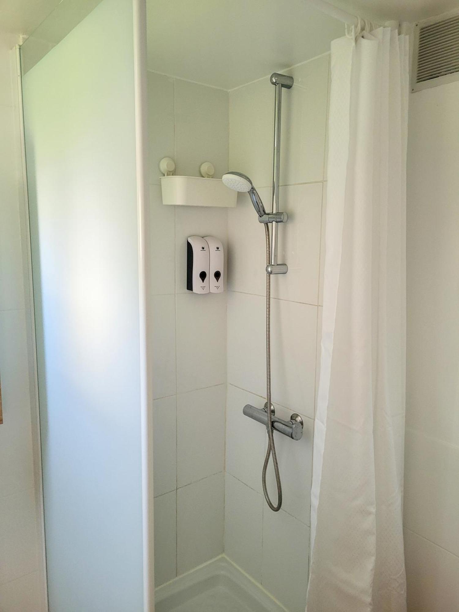 Chambre Climatisee Lit Double - Proche Tram & Centre มงต์เปอลิเยร์ ภายนอก รูปภาพ